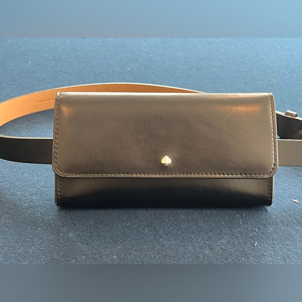**"Kate Spade New York Leather Belt Bag – Classic Black (Size S/M)"**